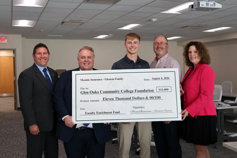 Glen Oaks Receives $11,000 For Foundation